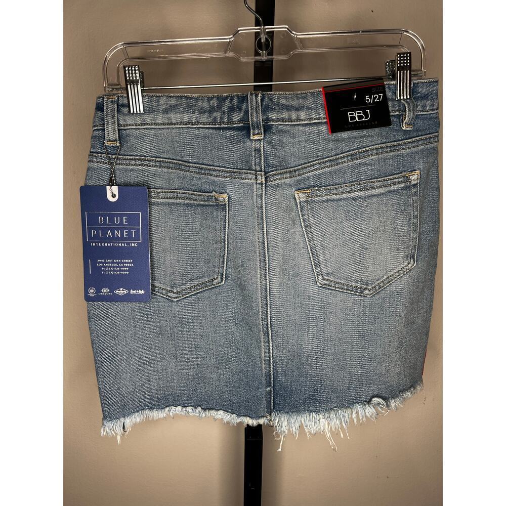 ☀️BBJ Los Angeles Denim Mini Skirt Size 27 Blue Stripe Side Detail NWT - Picture 3 of 7